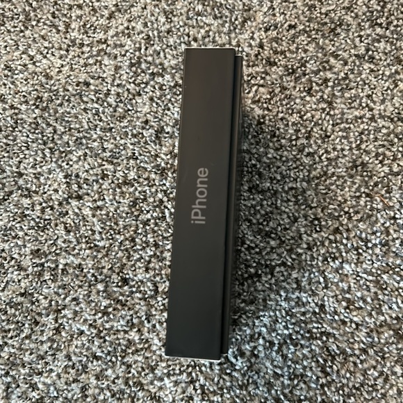IPONE 13 PRO Empty Box - Picture 2 of 7